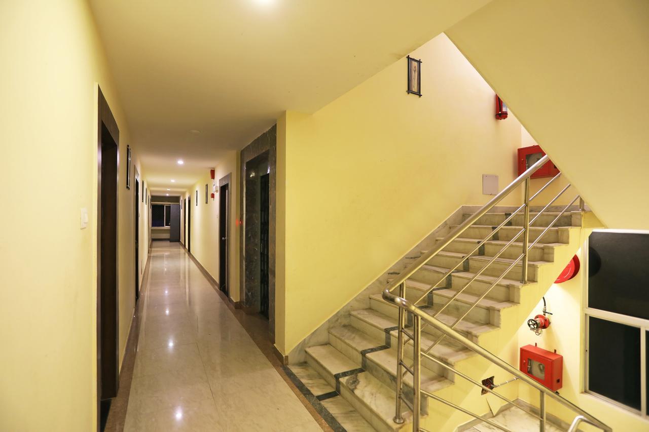 Oyo 15206 Hotel Sonar Gaon Puri Dış mekan fotoğraf